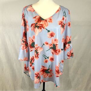 Light blue floral backless oversized top size medium